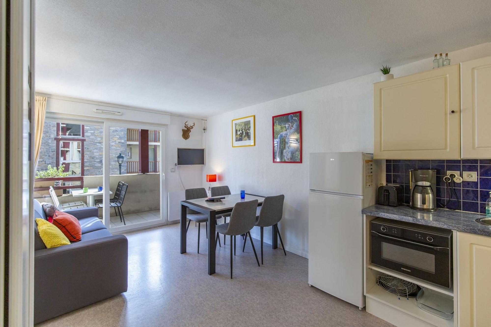 Appt 4 Pers Tout Equipe, Hypercentre Village, Fibre, Garage, Linge Fourni Сен-Лари-Сулан Экстерьер фото